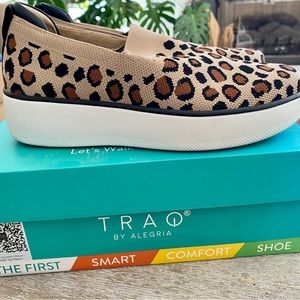 Alegria Traq Shoes 8-8.5 (38)